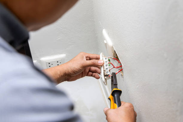 Best Electrical Troubleshooting Services  in Fulton, MS